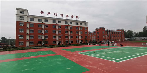 洛阳伊川一民办学校临近开学却退费分流,近千名学生咋办 县教体局回应