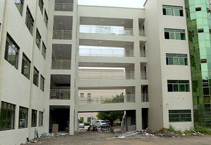 固镇县私立谷阳中学与首家大型民营医疗机构 双管齐下推进县域健康与教育发展