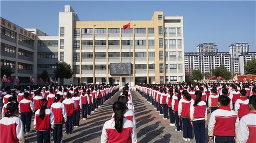 固镇县实验小学教育集团第十六届趣味运动会浍河路校区隆重开幕